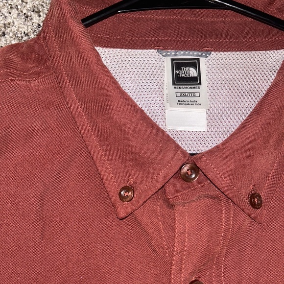 Men's The North Face Maroon Button-Down Shirt XXL Pockets Hike Light - Picture 2 of 12